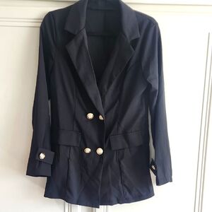 NWOT... Black Double-Breasted  Women's Blazer